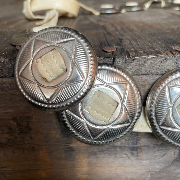Vintage Southwest Conchos on White Leather Lightweight Belt or Neckpiece - Picture 1 of 16